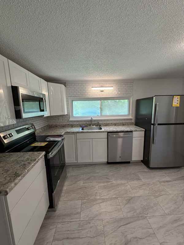 8257 County Line Rd - Photo 3 of 10