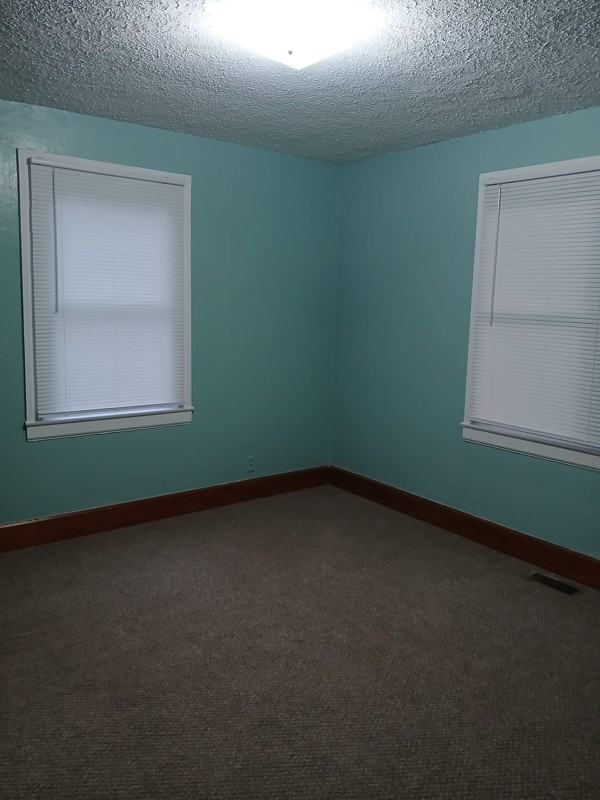 1555 Myrtle Ave - Photo 6 of 9