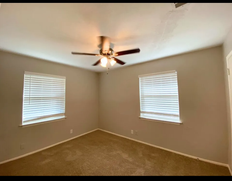 2513 Normont Cir - Photo 3 of 6