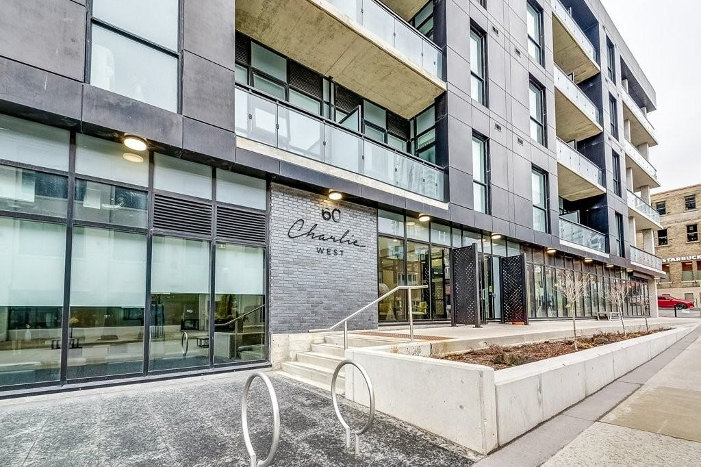 60 Charles Street West #1802 - Photo 2 of 25