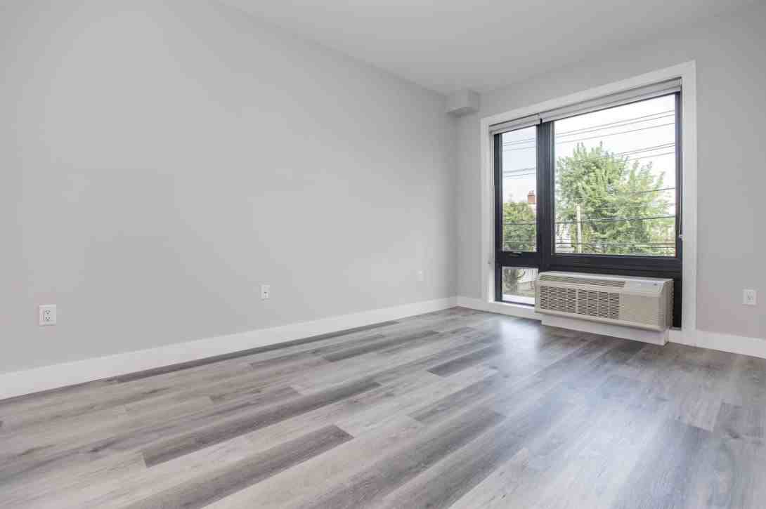 678 Avenue E #11 - Photo 3 of 18