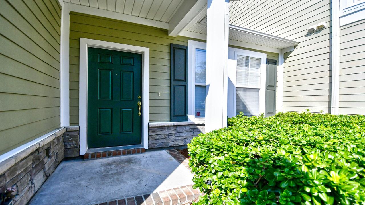 6172 Catalina Dr #214 - Photo 2 of 28