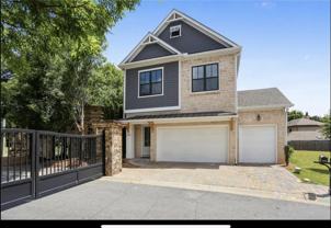 109 Village Green Ave #NA - Photo 1 of 1