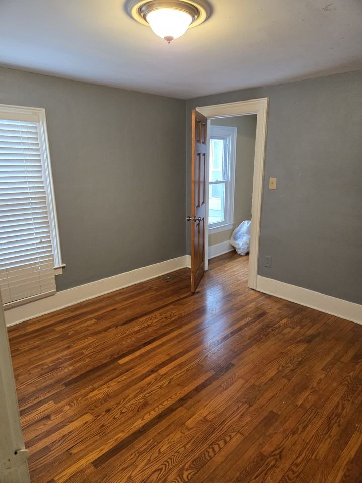 56 Bristol St #NA - Photo 3 of 11