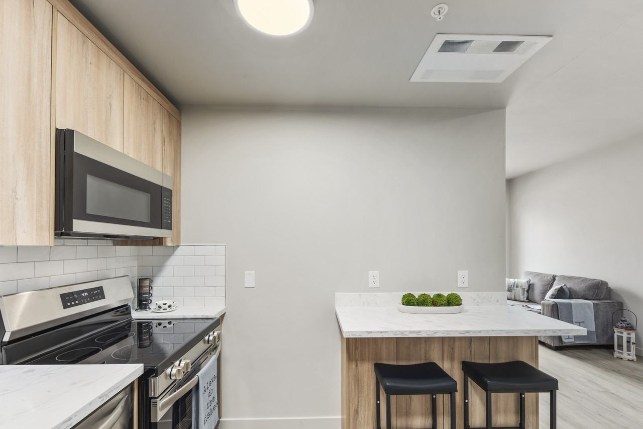 4034 S Puget Sound Ave #101 - Photo 5 of 17