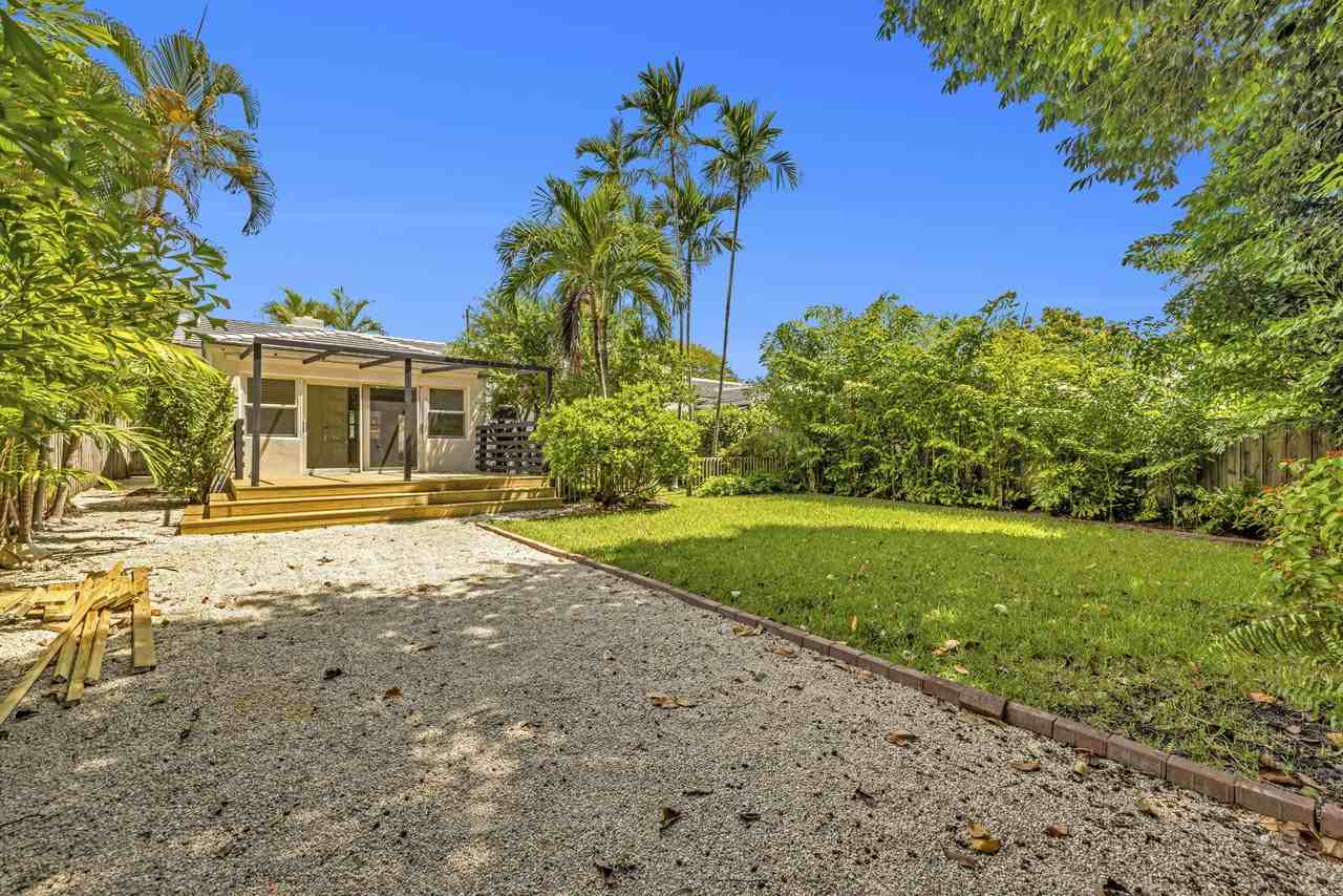 4630 Sw 12th St #NA - Photo 2 of 20