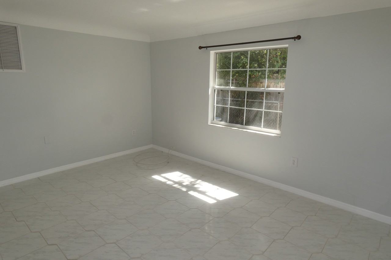 4955 16th Avenue North - Photo 2 of 20