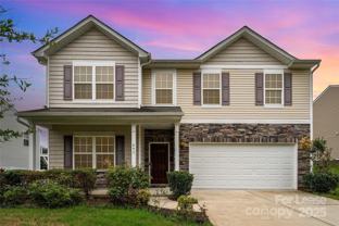 493 Twelve Oaks Ln - Photo 1 of 1