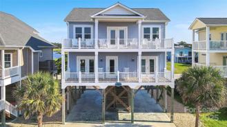 1708 W Dolphin Dr - Photo 1 of 1
