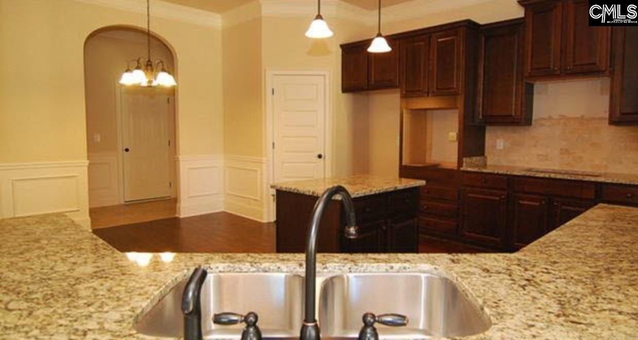 41 Gilmerton Ct - Photo 3 of 11