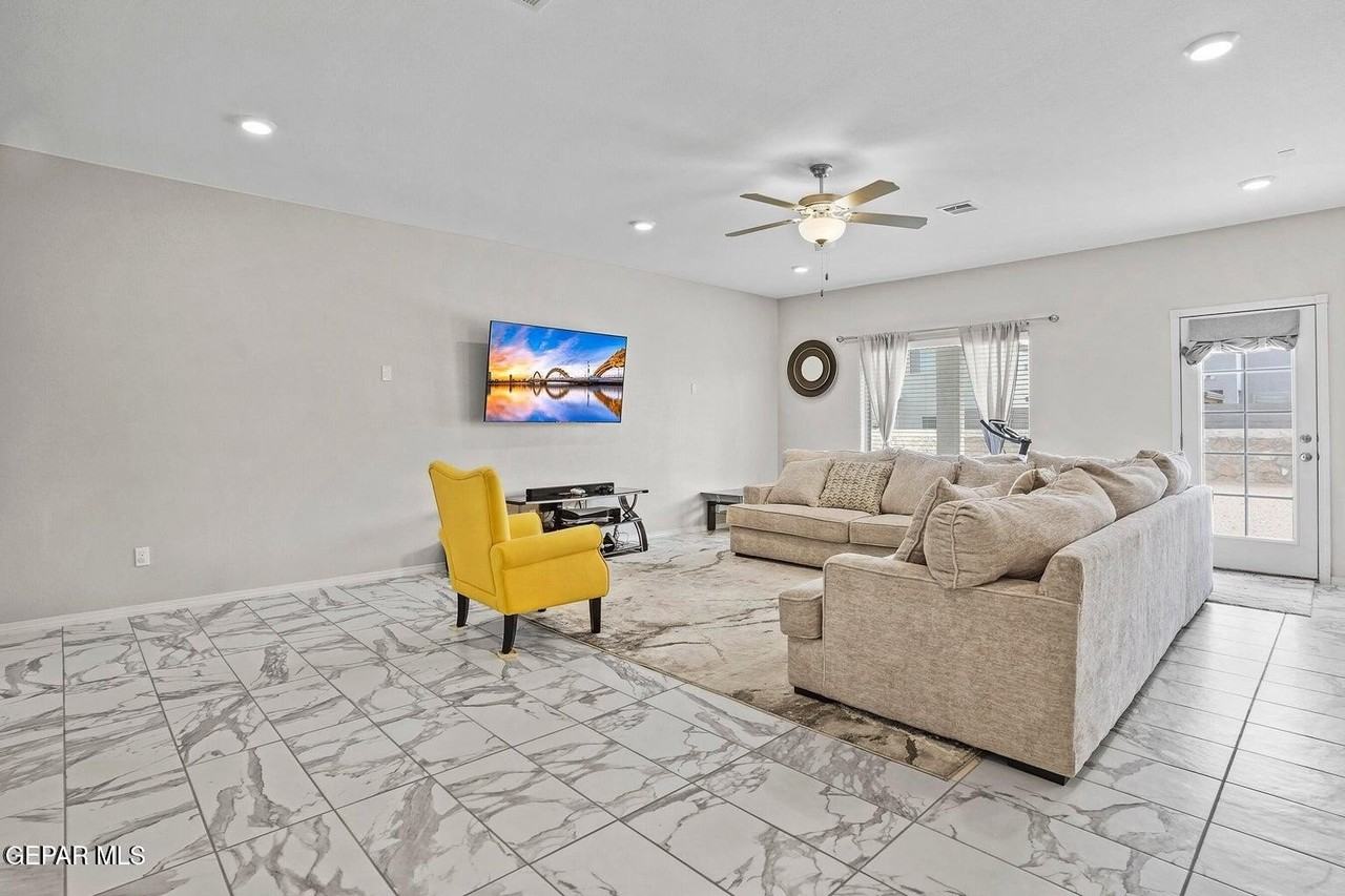 14816 William Meshel Drive - Photo 6 of 29