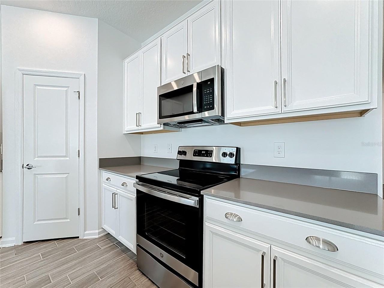 790 Citrus Reserve Blvd - Photo 4 of 50