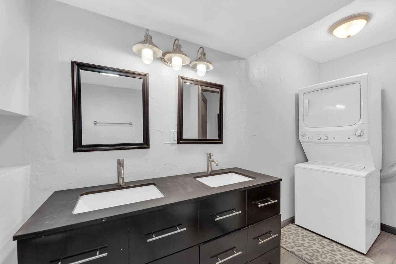 Dover Dr - Photo 2 of 10