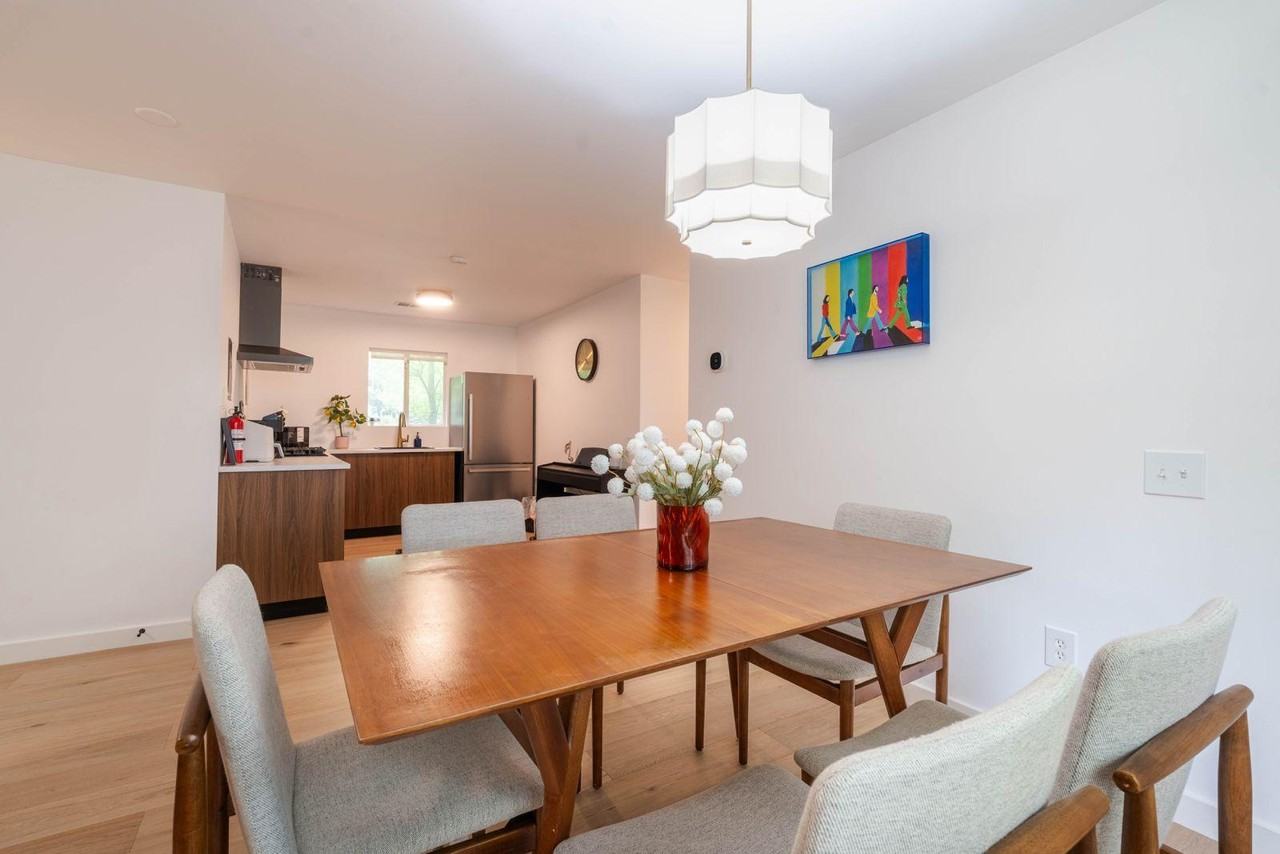 Delmar Ave - Photo 3 of 10