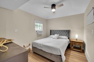 featured image of Ne 53rd St