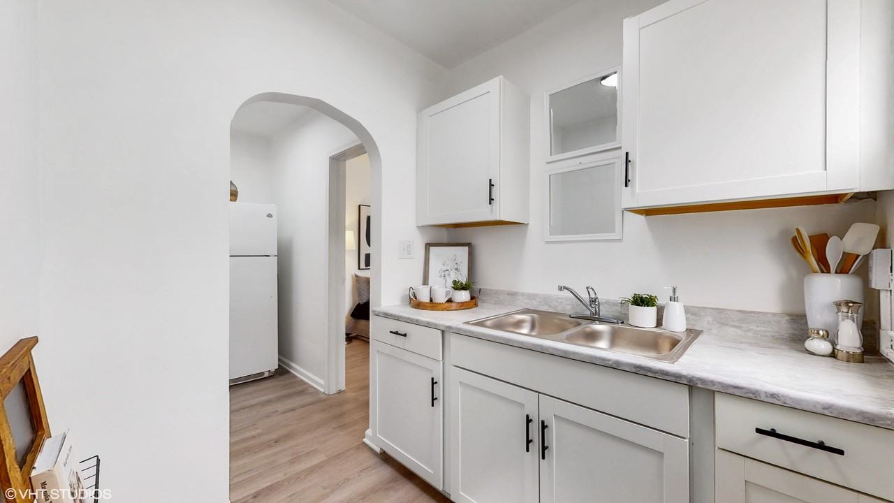 2640 Cottage Grove Avenue #2 - Photo 5 of 24