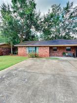 1113 Hickory Dr #A - Photo 1 of 1