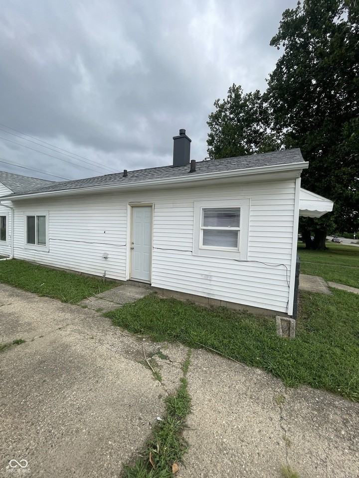 6226 East 21st Street - Photo 3 of 12