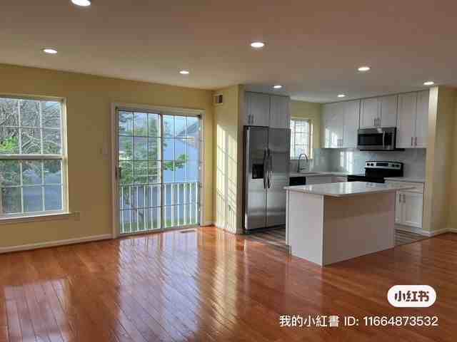 11219 Potomac Oaks Dr - Photo 4 of 15