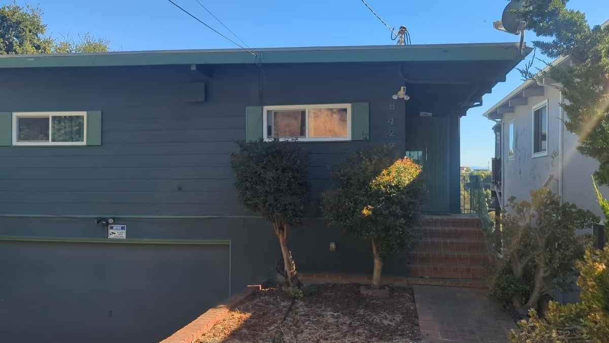 8427 Outlook Ave ##1