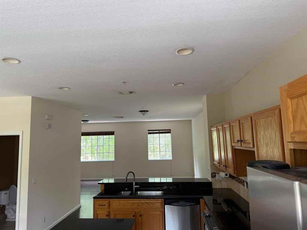 4573 Danson Way - Photo 6 of 31