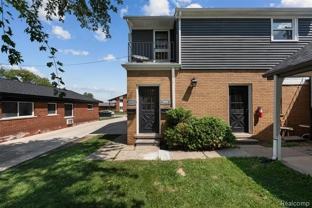 3915 Devon Rd Apt 3 #3 - Photo 1 of 1