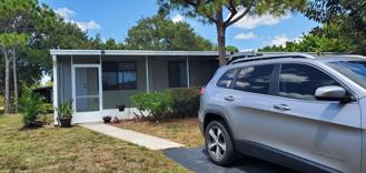 560 7th Pl - Photo 1 of 1