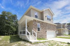 438A Redwood Ave - Photo 1 of 1