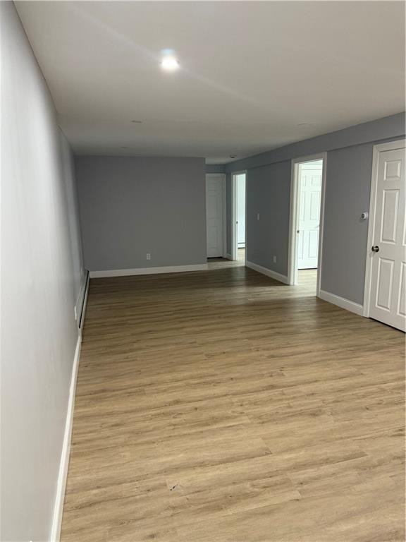 606 River Avenue - Photo 4 of 8