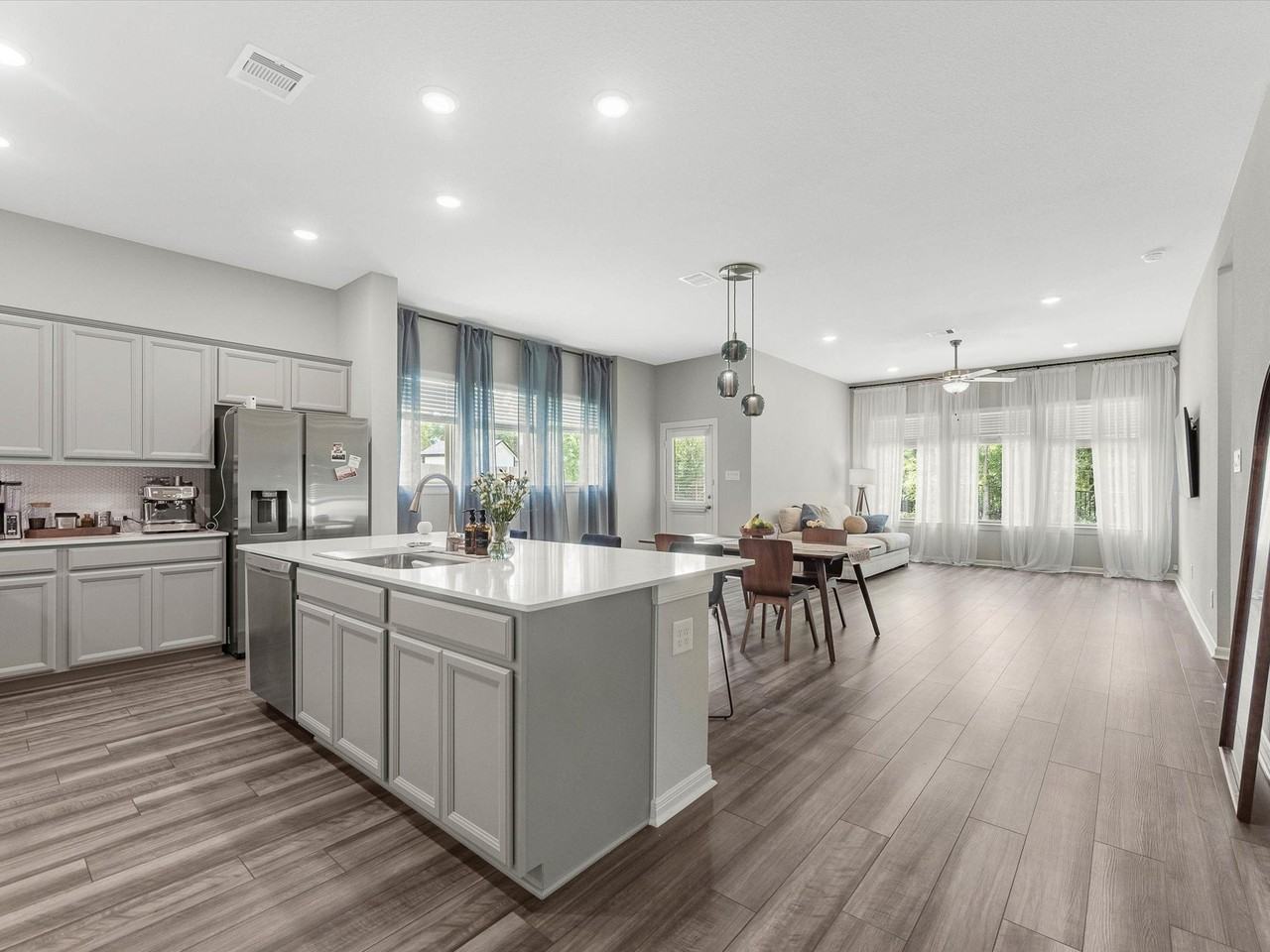 437 Buff Beauty Ct - Photo 4 of 25