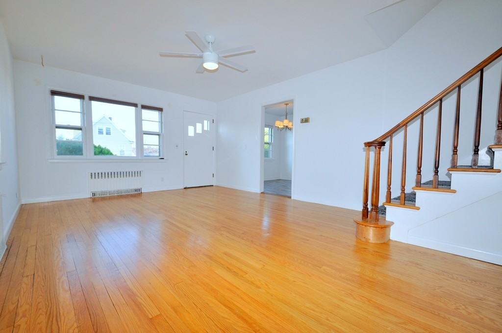 34 Chestnut St - Photo 2 of 35