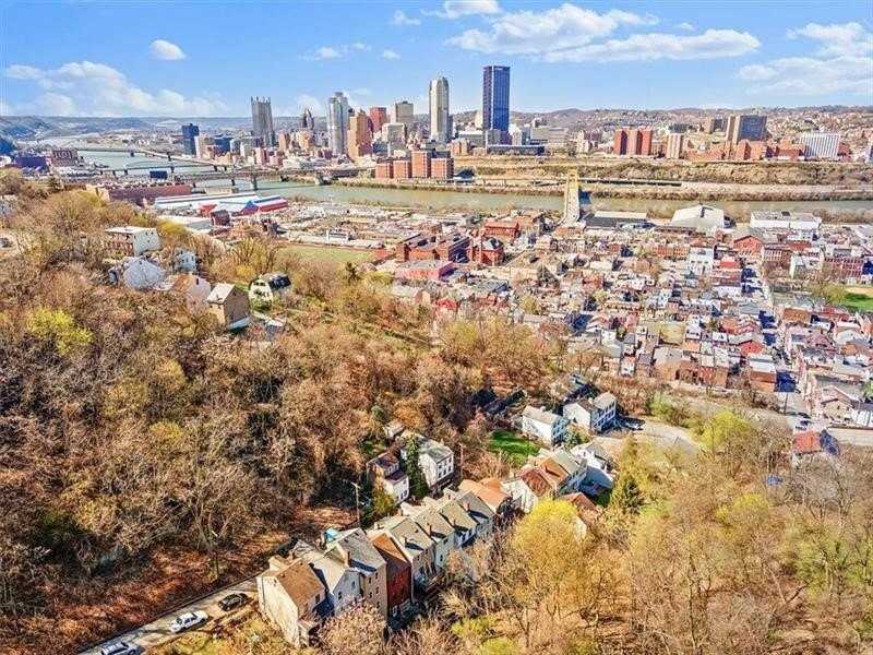 39 Welsh Way - Photo 3 of 22