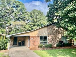featured image of 109 Elliott Dr Nw