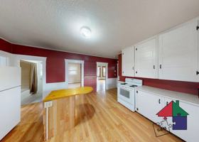 featured image of 246 S Main St