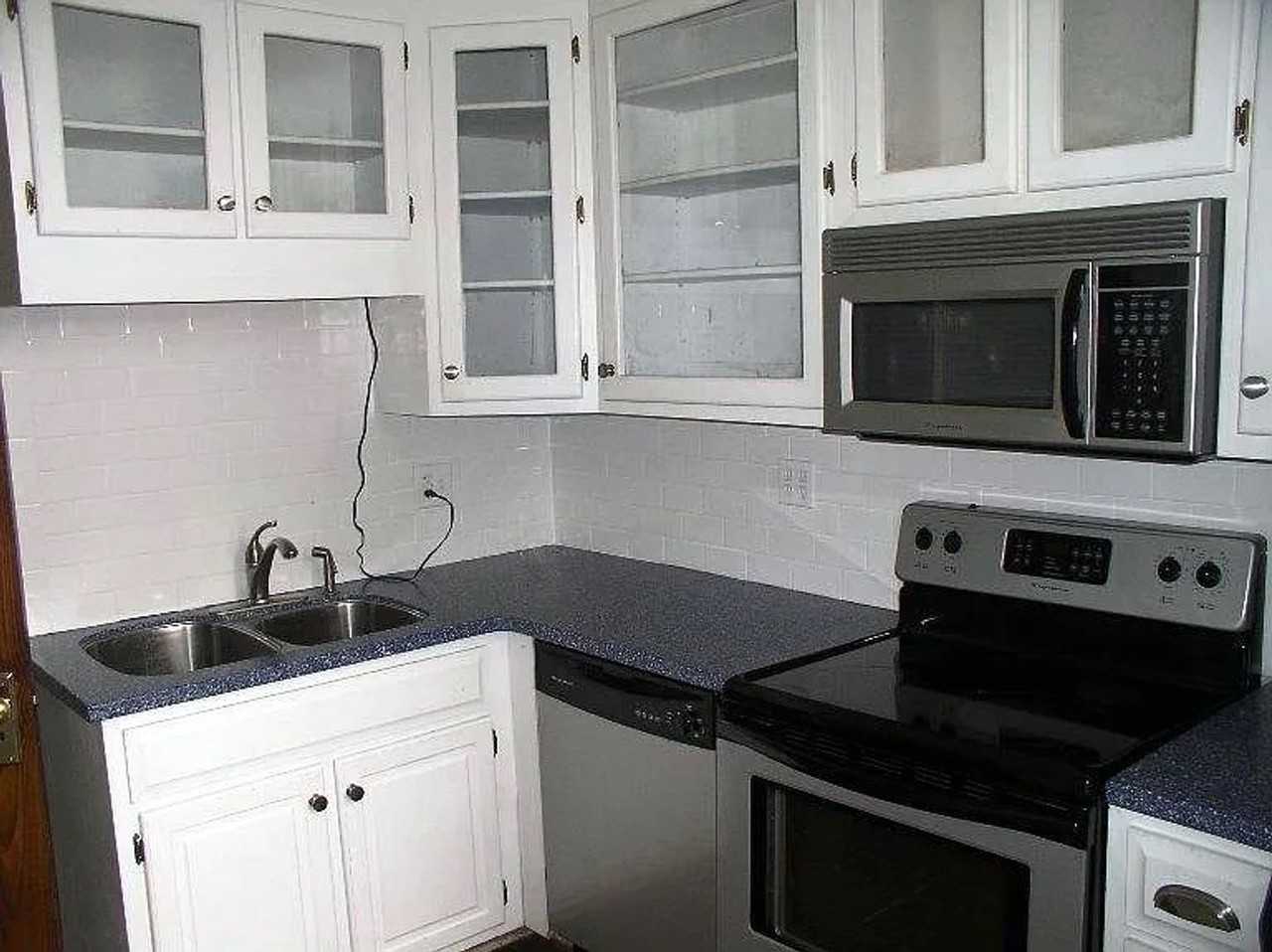 1135 Broad St - Photo 3 of 14