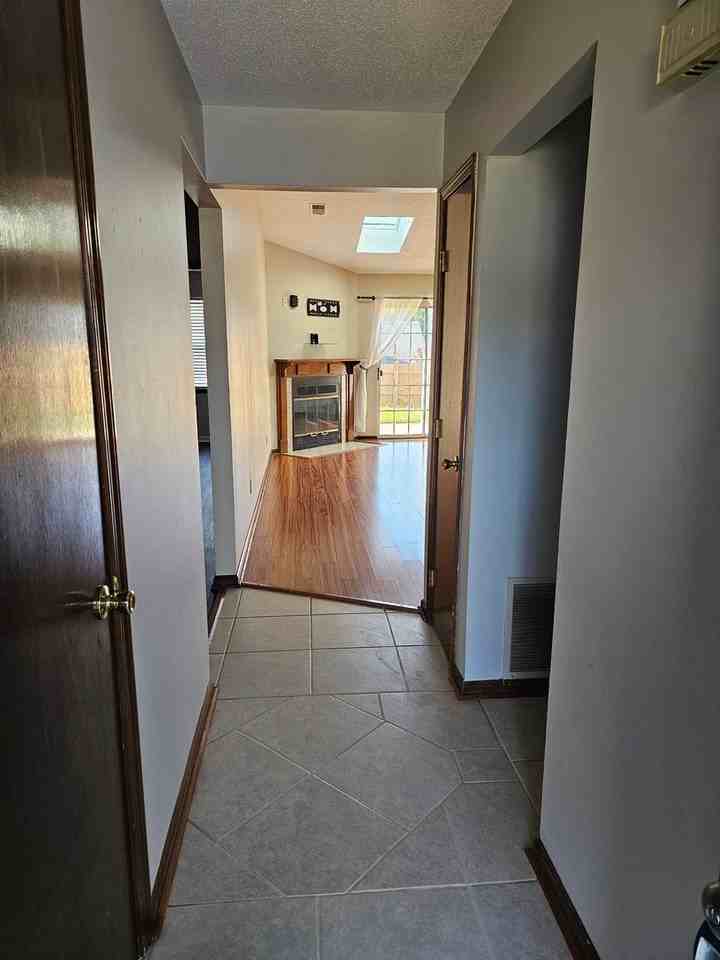 508 Independence Ct - Photo 2 of 24
