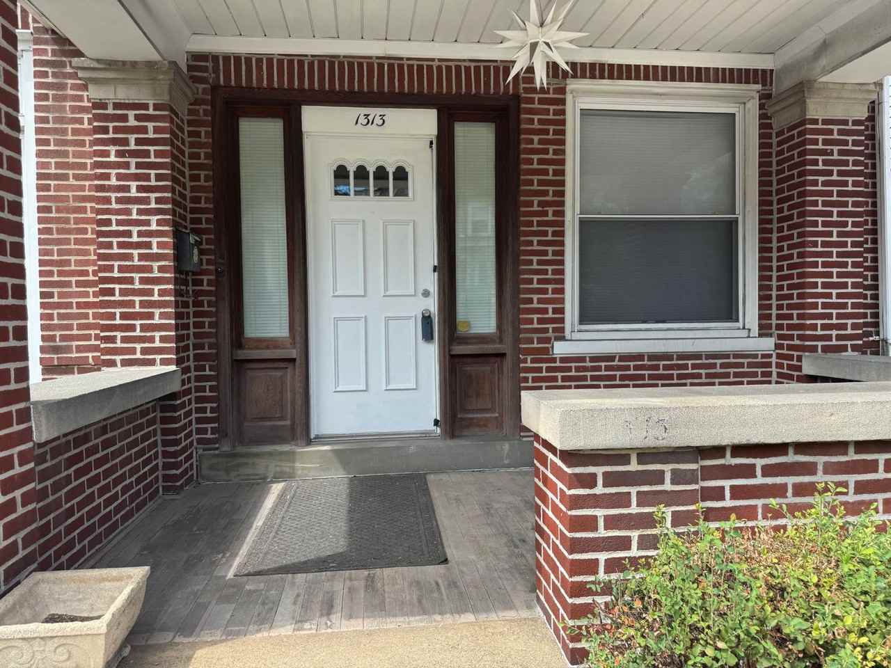 1313 Broadway - Photo 3 of 47
