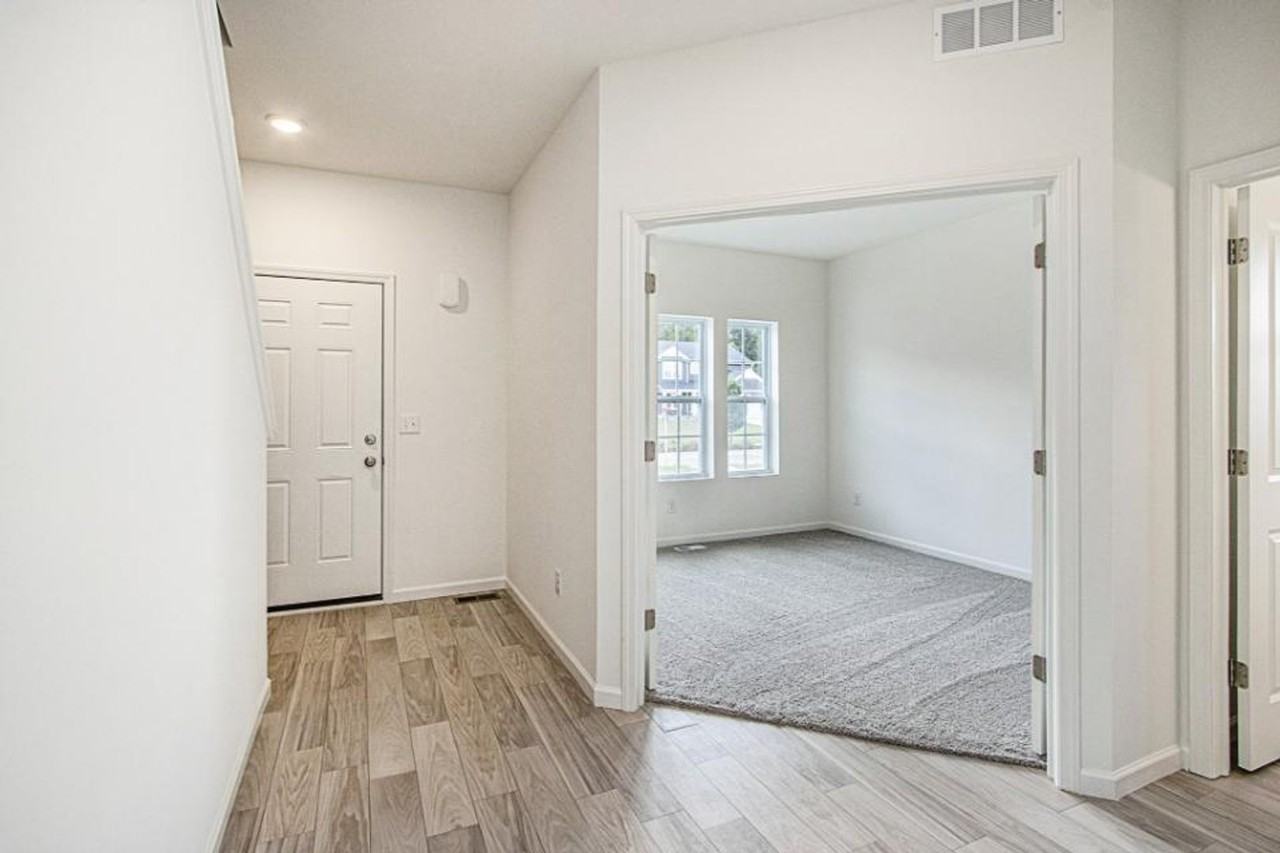 5146 Mclin Dr - Photo 2 of 18