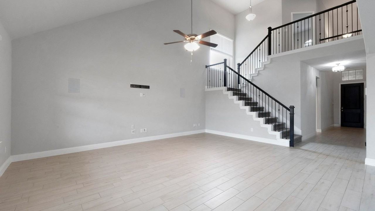 10204 Walnut Ridge Dr - Photo 4 of 31