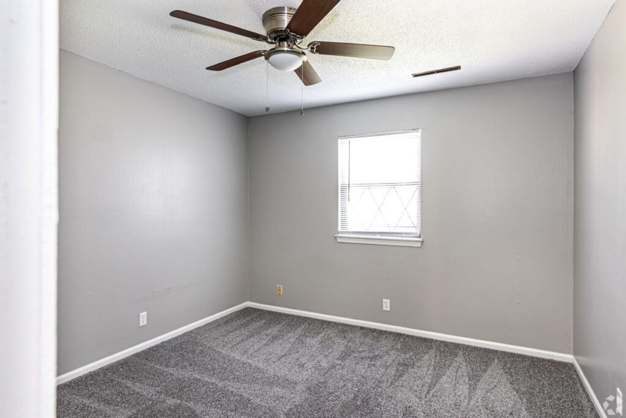 Keeneland Downs Apartments - Photo 4 of 50