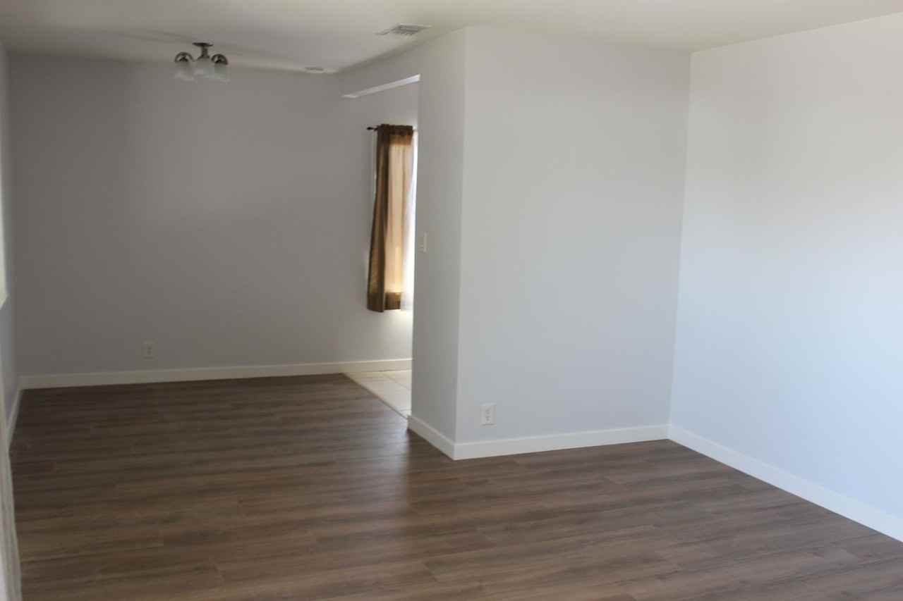 14132 Chere Dr - Photo 2 of 21