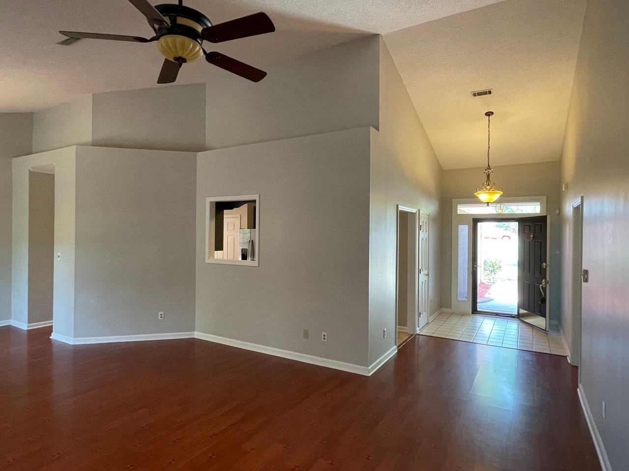 1140 Parkside Trl - Photo 6 of 23