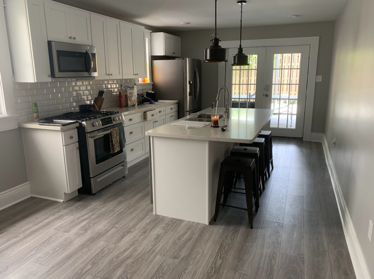 7713 Hampson St - Photo 2 of 23