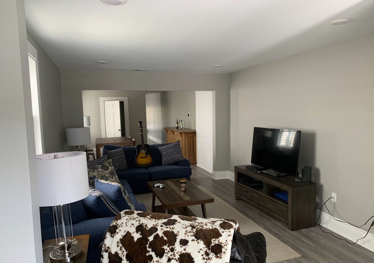 7713 Hampson St - Photo 6 of 23