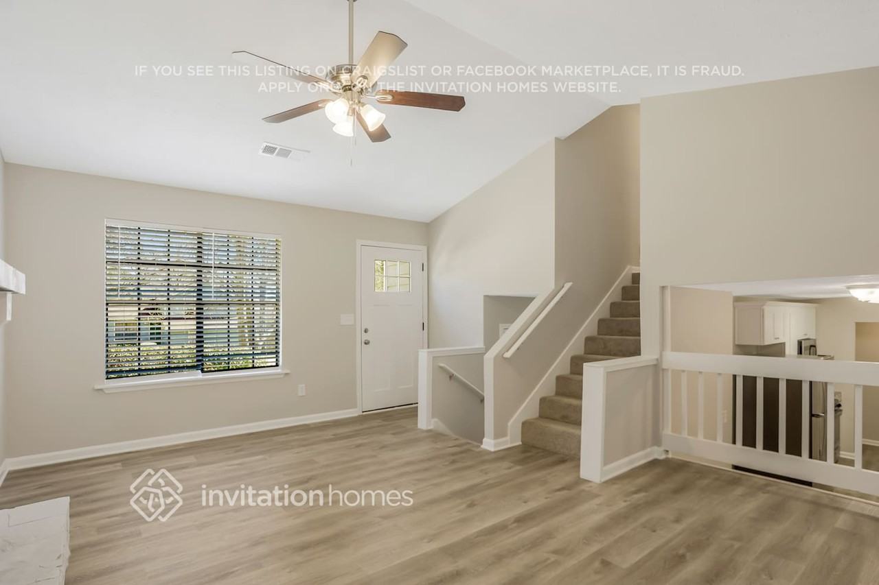 2041 Wendover Drive - Photo 4 of 21