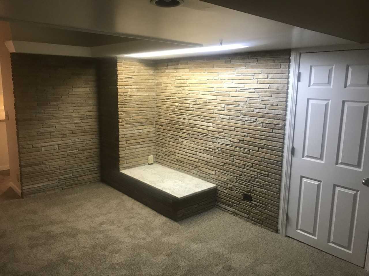 Castle Court Apartments - Photo 5 of 15