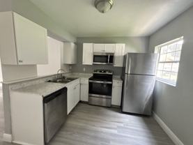 1015 Southwest 60 Terrace #C - Photo 1 of 1