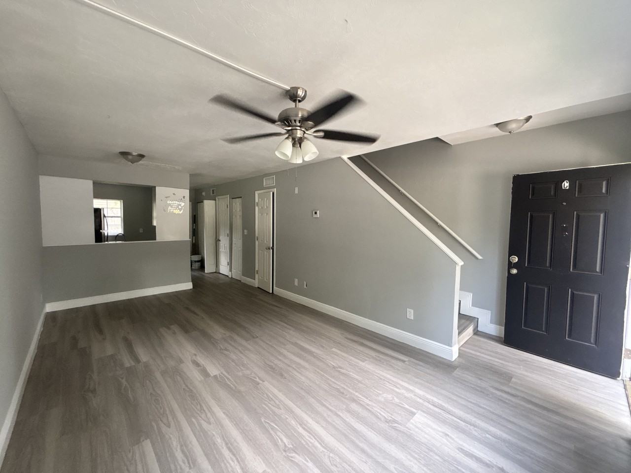 1015 Southwest 60 Terrace #C - Photo 2 of 4