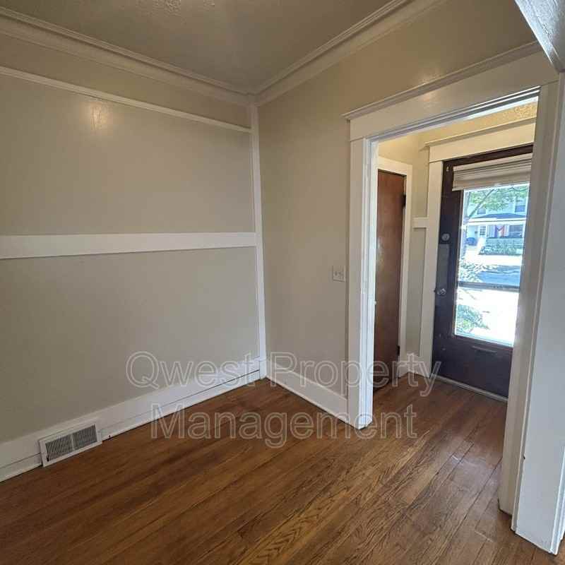 1335 Logan Street Southeast - Photo 3 of 11