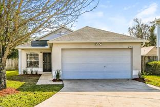 6916 Playpark Trl W - Photo 1 of 1